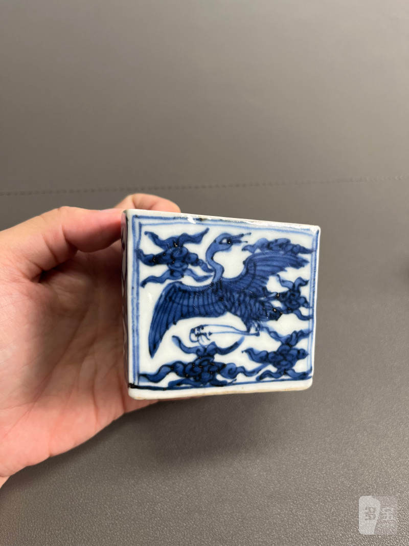 明万历  “督理府”款青花八宝云鹤纹蛐蛐罐（一对） - 图6
